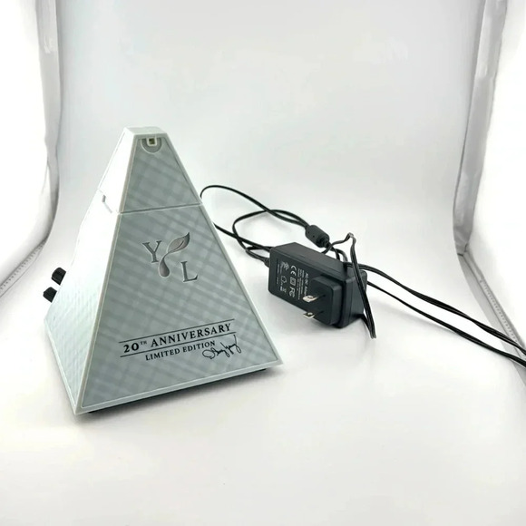 Young Living AromaLux Atomizing Oil Diffuser 20th Anniversary Limited Edition - Picture 1 of 14